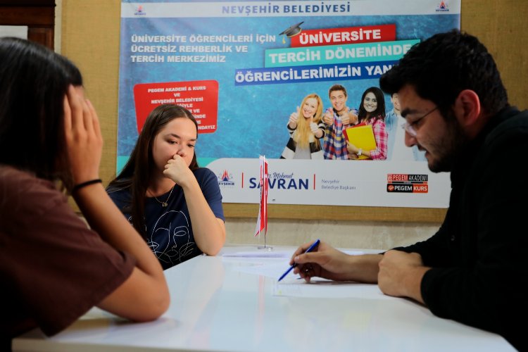 Nevşehir Belediyesi'nin YKS danışmanlığına yoğun ilgi