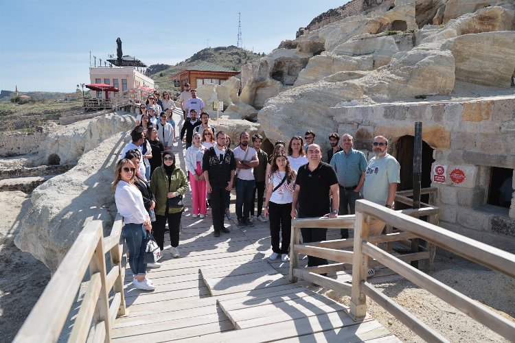 NEVÜ Turizm Fakültesi öğrencileri Kayaşehir’i gezdi