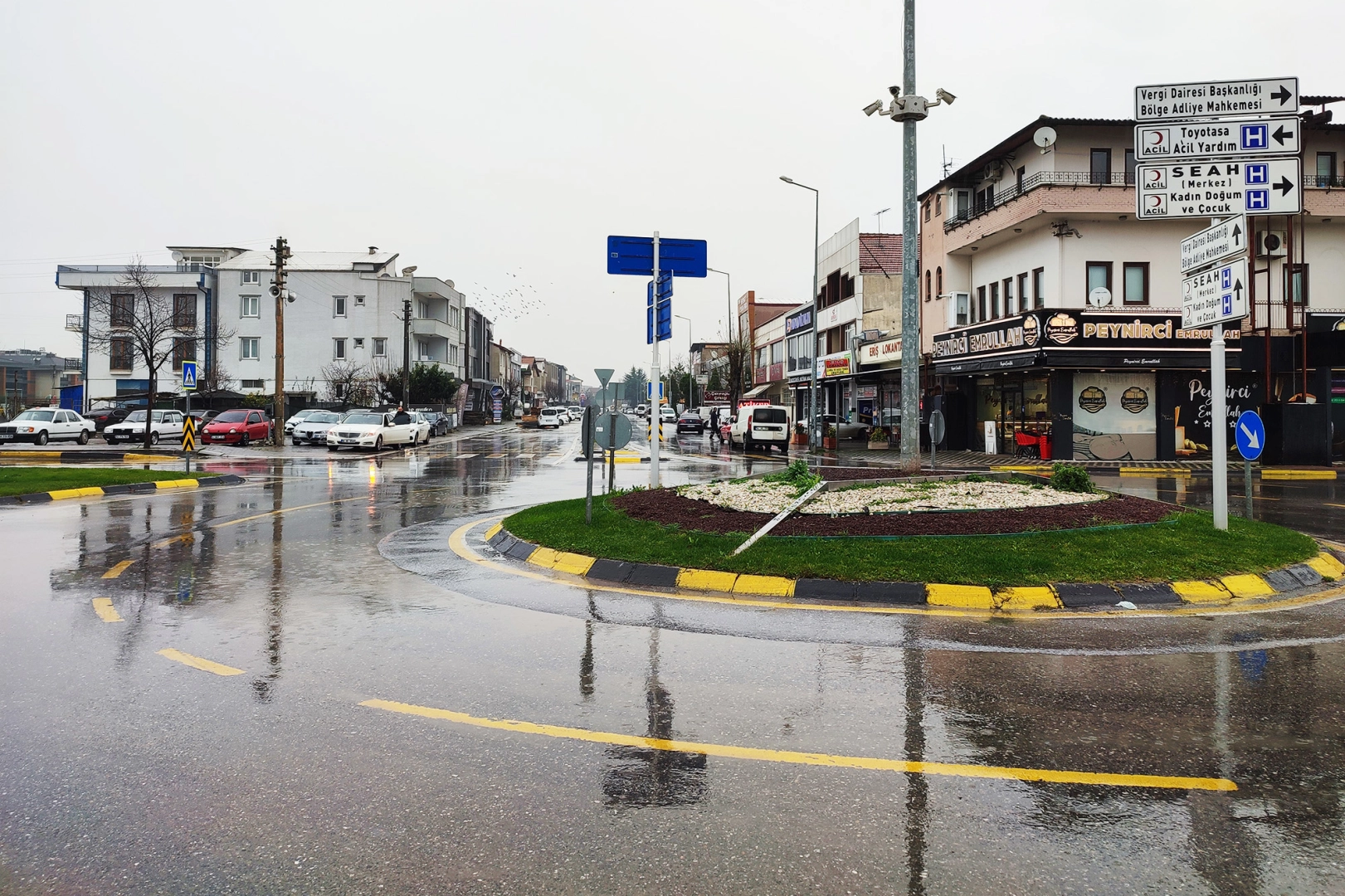 Sakarya'da Halit Evin Caddesi yenileniyor