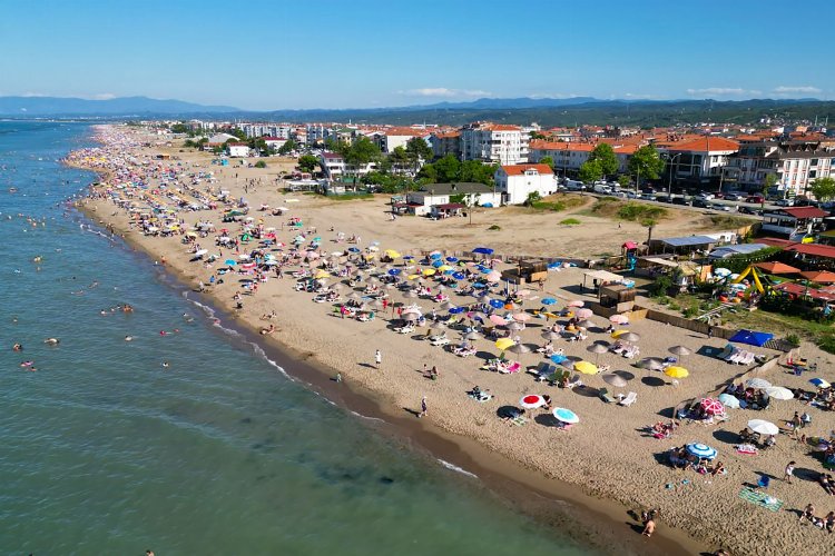 Sakarya'dan tatilcilere uyarı: O tarihte dalga boyuna dikkat!