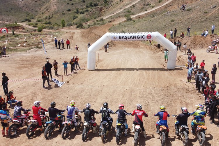 Sivas Enduro Festivali nefes kesti