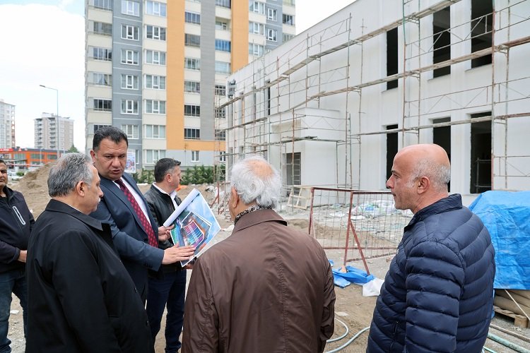 Talas Mehmet Karamercan Kütüphanesi'nde sona doğru