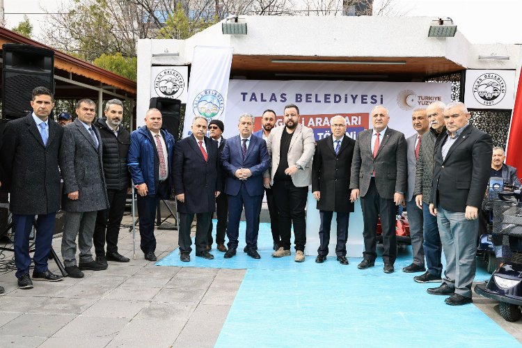 Talas'ta gönüllere dokunmaya engel yok