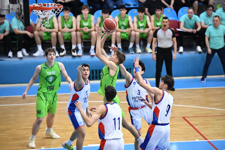 TOFAŞ U16 üçüncülük maçına çıkacak