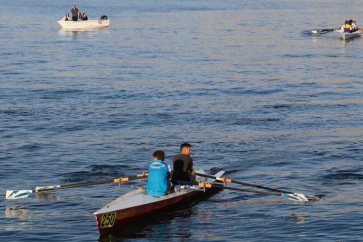 Türkiye'nin devleri Adıyaman'da kürek çekecek