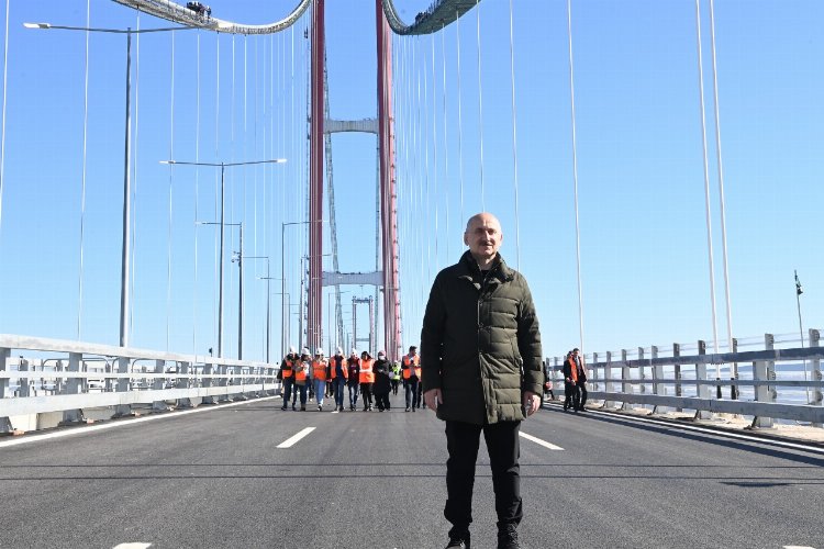 Ulaştırma ve Altyapı Bakanı Karaismailoğlu: "Mega proje 1915 Çanakkale Köprüsü'nden üretime 5.2 Milyar Avroluk katkı"