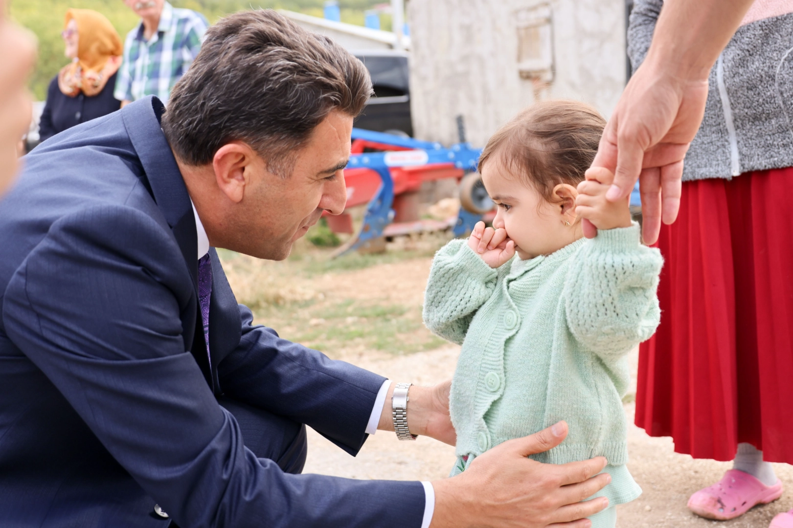 Vali Aygöl gönülleri fethetmeye devam ediyor