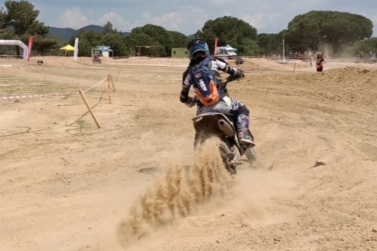 İzmir Bergama'da Türkiye Enduro'nun ilk ayağı tamamlandı