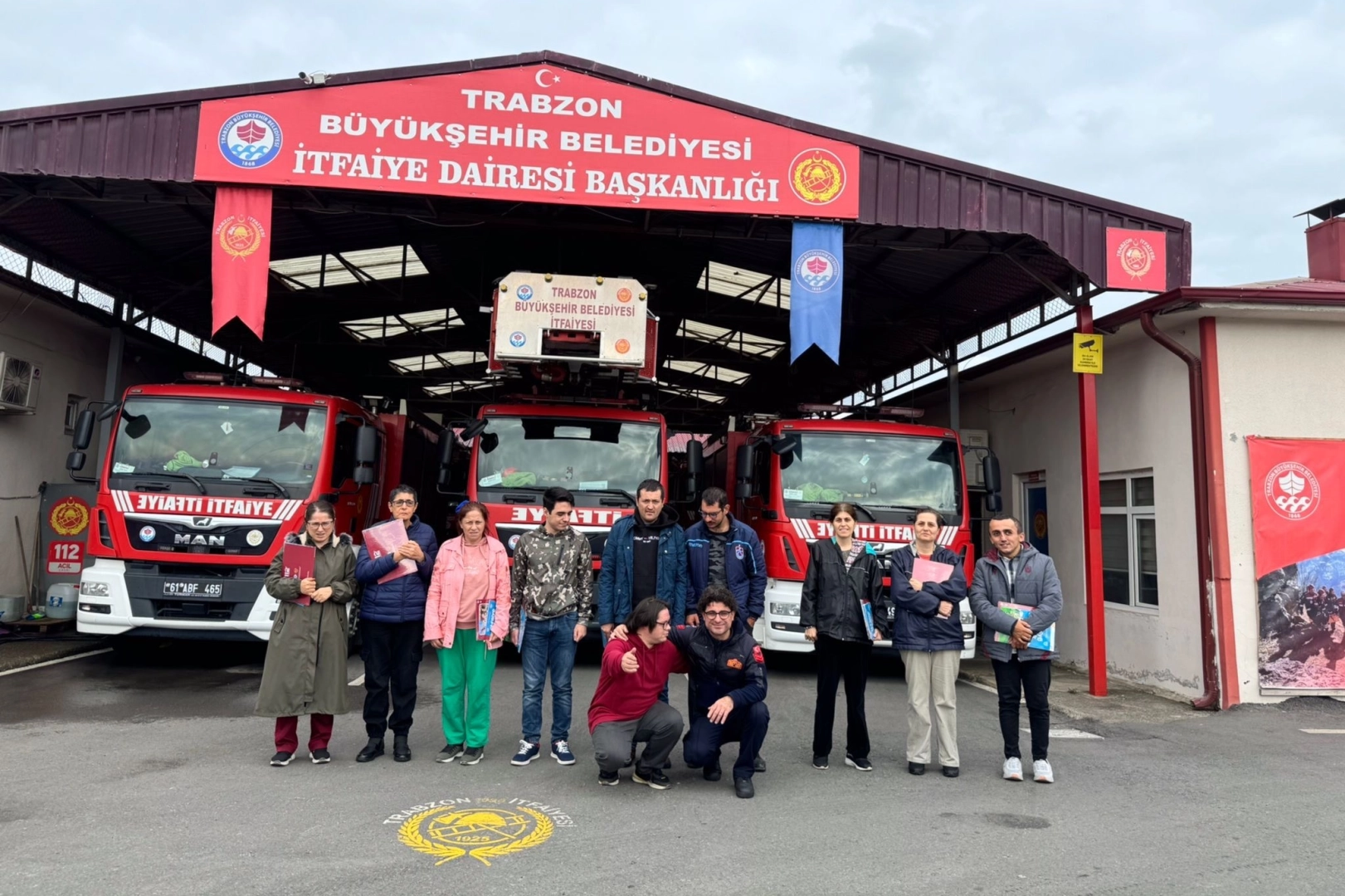 Trabzon Büyükşehir’den özel gereksinimli öğrencilere itfaiye eğitimi