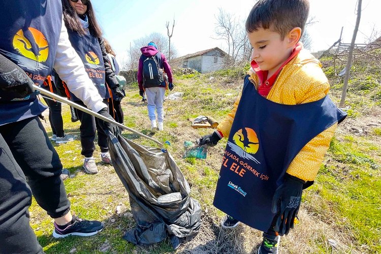 Uludağ Elektrik ve Yeşim'den leylek göç yollarında temizlik