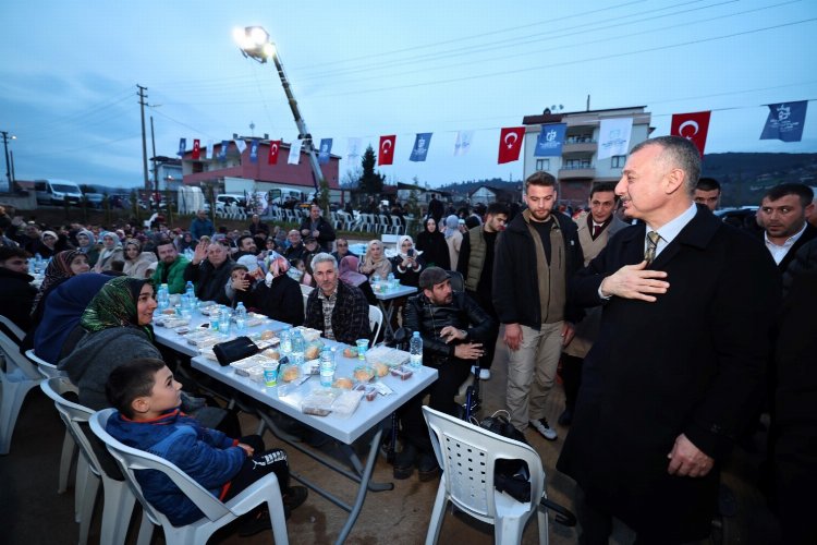 Yörükler Derince’deki iftarda buluştu